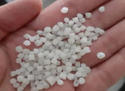 تصویر 2 از گرانول SBS مناسب تولید محصولات انعطاف‌ پذیر و مقاوم